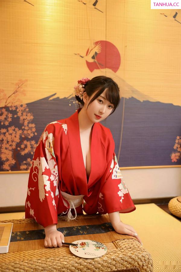 [XiuRen]高清写真图 2025.08.06 No.10624 李沁恩lrene 性感红色